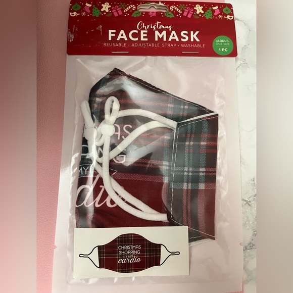 🌺Christmas Face Mask - Picture 1 of 3